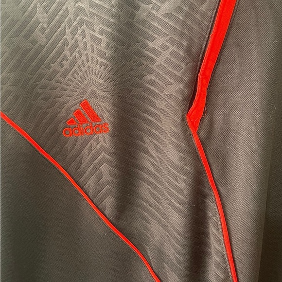 Adidas Men's Black Jacket with Red and White Accents - Picture 4 of 6